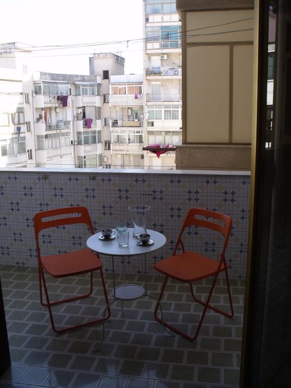 A Tre Passi Dal Centro Hotell Palermo Exteriör bild