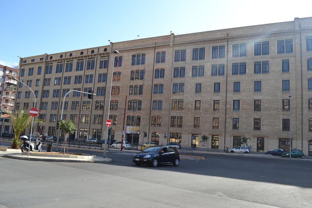 A Tre Passi Dal Centro Hotell Palermo Exteriör bild